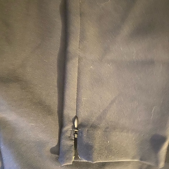 Zara Black Dress Pants with Tapered Leg - Picture 5 of 9